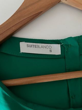 Blusa verde manga larga