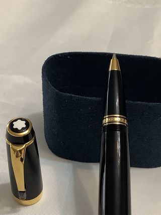 BOLIGRAFO ROLLER NEGRO Y DORADO. NUEVO.