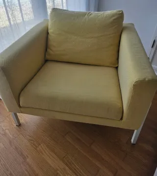 Butaca color mostaza