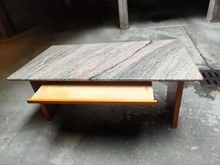 Tavolo cucina piano in pietra