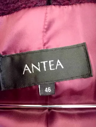 Abrigo Antea Talla 46 con cuello de pelo