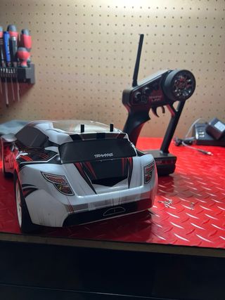 Auto RC Traxxas 1/16 Brushless