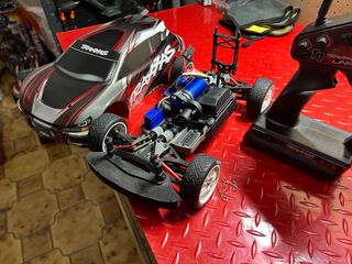 Auto RC Traxxas 1/16 Brushless