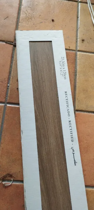 Suelo porcelánico imitación madera 5 m2