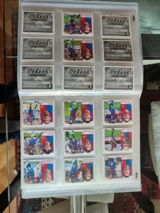 Álbum Liga Este 2007-2008 cromos sin pegar
