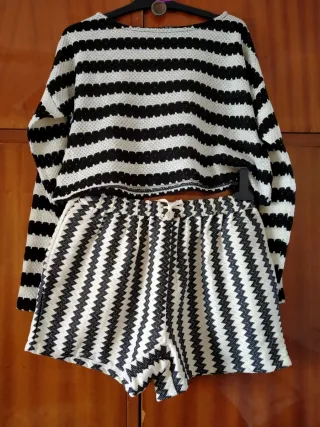 Conjunto Rayas Blanco y Negro sin estrenar