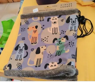 Braga de cuello tanto para niños como mascotas