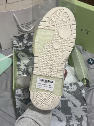 Scarpe Off-White x StockX, EU 43