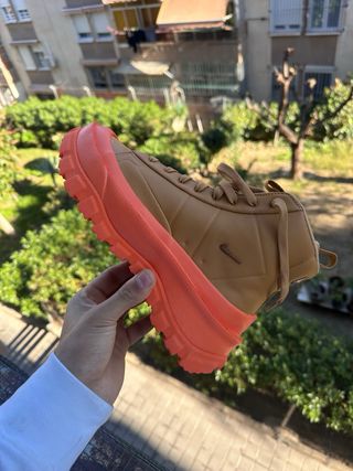 Nike W Blazer Roam MID Talla 38