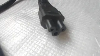 Cargador AC ADAPTER para portátil