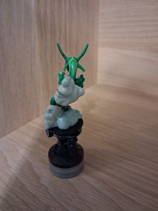 Statua Pokemon Rayquaza Tomy Scacchi