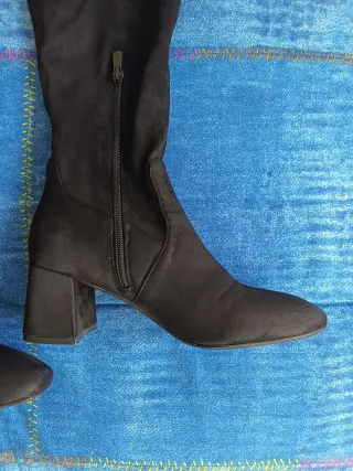 Stivali scamosciati Prima Donna neri