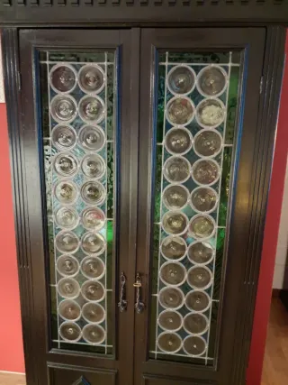 Vetrina antica primi '900 con vetri originali.