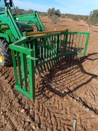 Recogedor de ramas para tractor