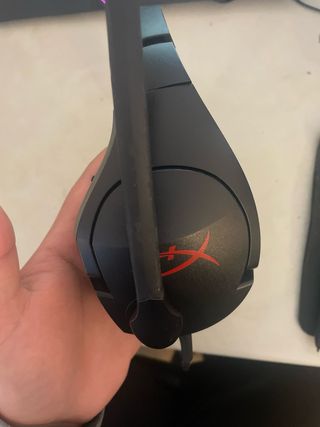 Headphones HyperX Preto (Não funciona)