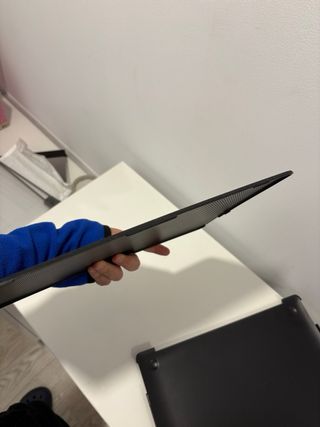 Funda Spigen Urban Fit MacBook Air 13 M1