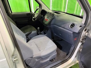 Ford Tourneo Connect 2012