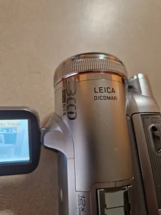 Videocamera Panasonic 3ccd,