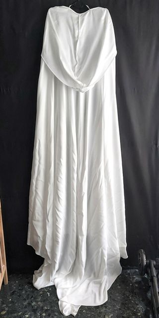 Capa Novia con Capucha Blanca