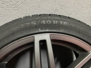 2 Llantas Audi A3 8P con neumaticos 225/40/18