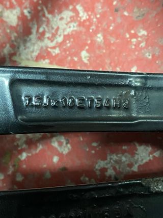 2 Llantas Audi A3 8P con neumaticos 225/40/18