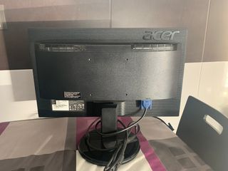 Monitor PC Asus Negro 19 Pulgadas.