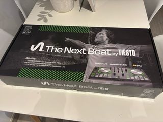 Mesa de mezclas DJ sin usar: The Next Beat b