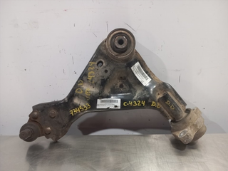 BRAZO SUSPENSION INFERIOR DELANTERO DERECHO MERCE