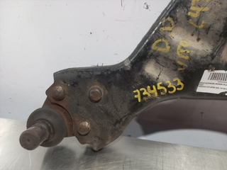 BRAZO SUSPENSION INFERIOR DELANTERO DERECHO MERCE