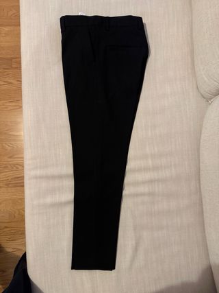 Traje Zara Americana y Pantalón Negro