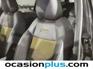 Jeep Avenger 1.2 G Summit 74 kW (100 CV)