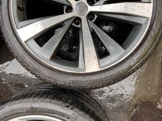 Llantas con neumáticos Audi