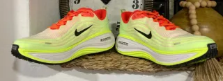 Nike Zoom Vomero Plus Talla 44 A Estrenar