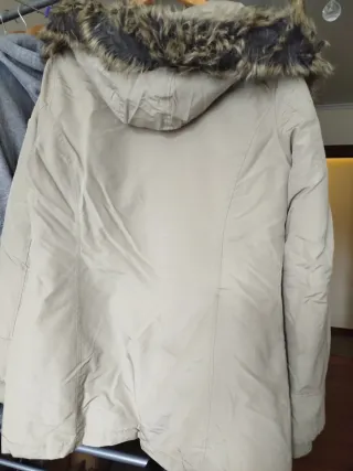 Abrigo Guess Mujer Beige