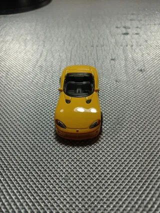 Macchinina Hot Wheels Dodge Viper RT/10