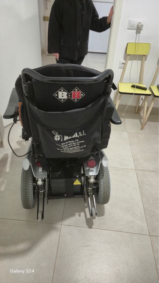 Silla de ruedas eléctrica