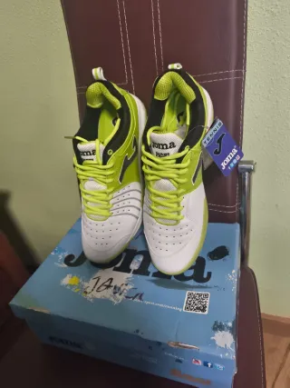 Zapatillas Joma Tenis Blancas y Verdes