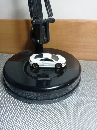 Macchinina Hot Wheels NSX 2017