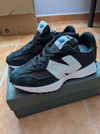 Zapatillas New Balance 327 Talla 38