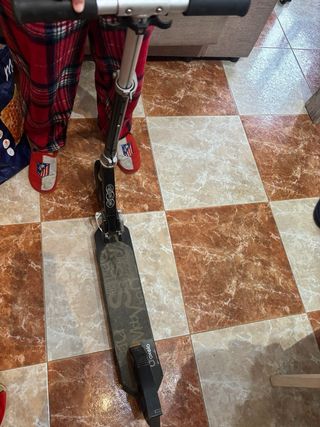 Patinete plegable negro