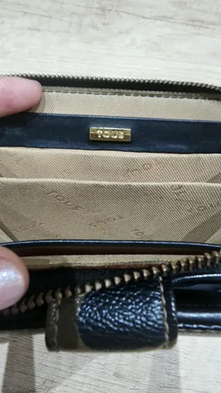 Monedero Tous Piel Negro y Verde Militar