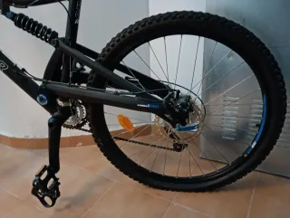 Bicicleta Montaña Doble Suspensión Negra