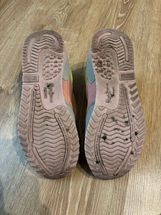 Playeras Pepe Jeans rosas y grises