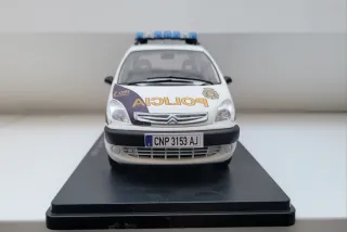 Maqueta Citroën Xsara Picasso Policía