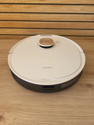 DEEBOT OZMO T8 Robot Aspirador