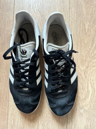 Adidas Gazelle negras Talla 41 y 1/3