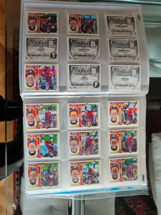 Álbum Liga Este 2011-2012 Cromos Sin Pegar