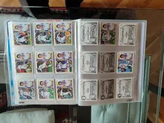 Álbum Liga Este 2011-2012 Cromos Sin Pegar