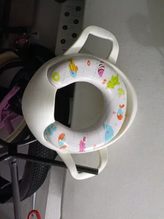 Adaptador WC infantil con asas