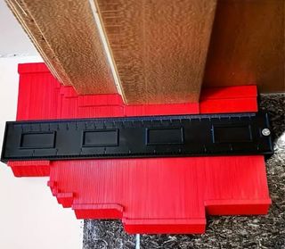 Medidor de perfiles para copiar formas